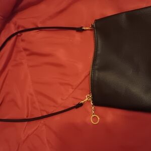 Elegant Black Leather Shoulder Bag